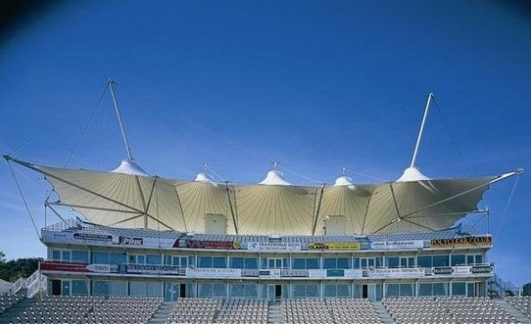 表演中心舞臺(tái)膜結(jié)構(gòu)